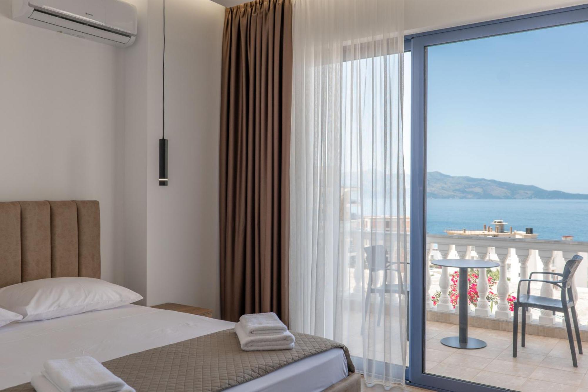 Keos Hotel Sarande Exterior photo