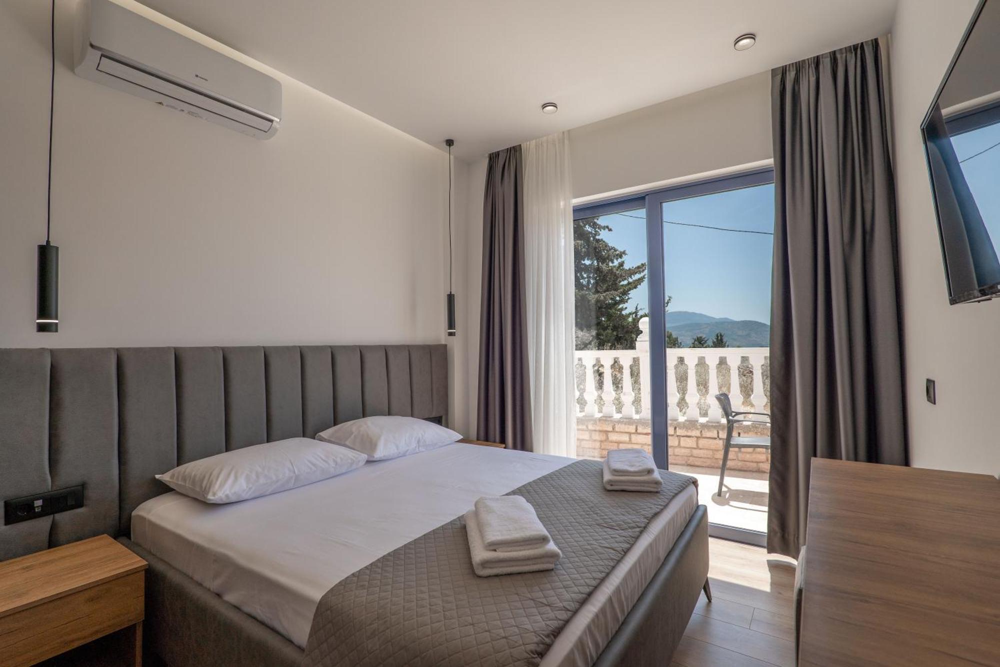 Keos Hotel Sarande Exterior photo