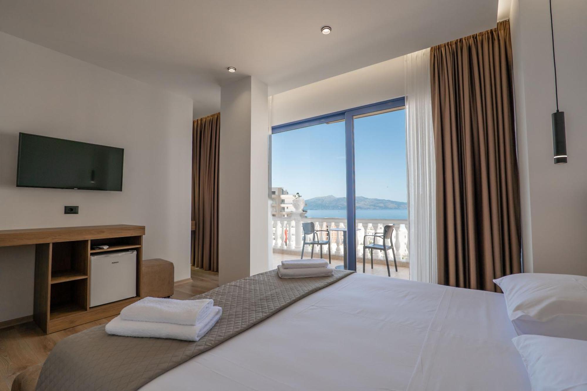 Keos Hotel Sarande Exterior photo