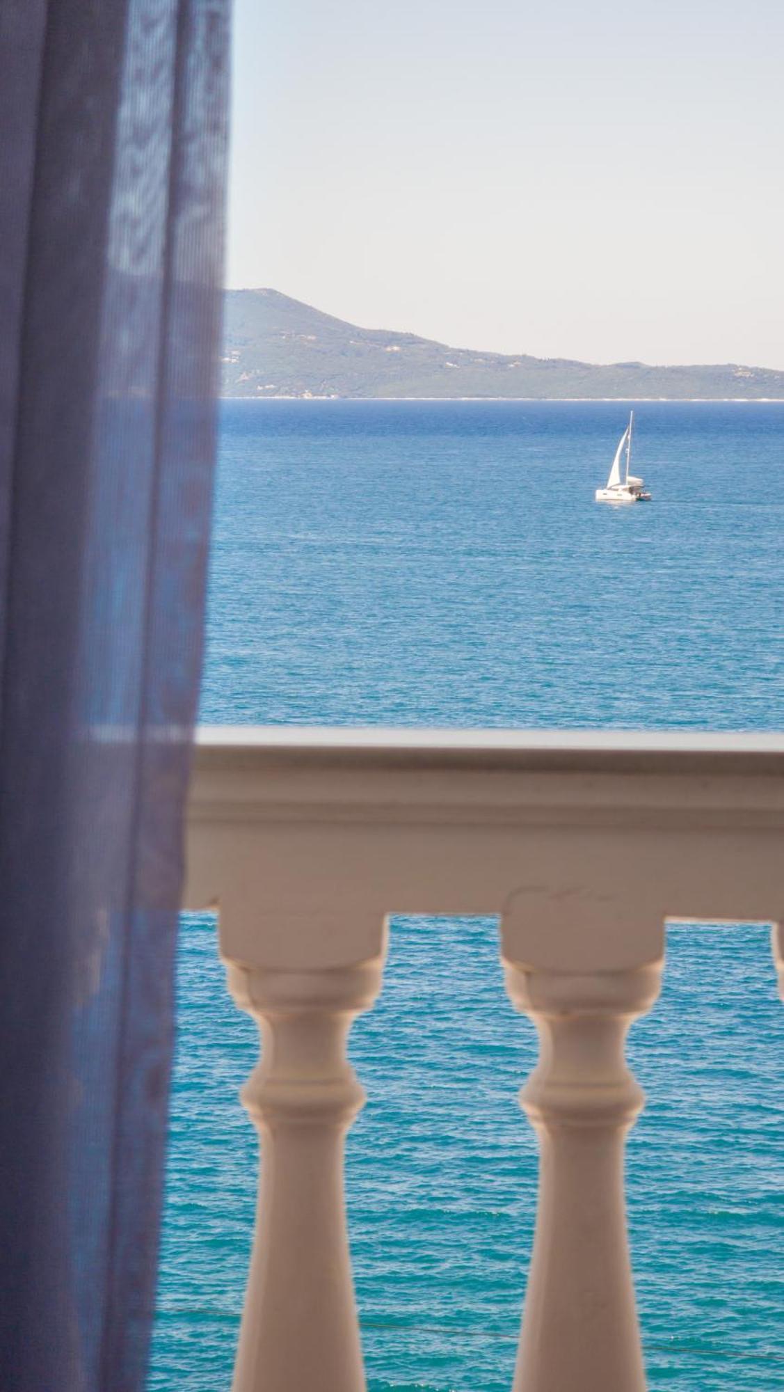 Keos Hotel Sarande Exterior photo